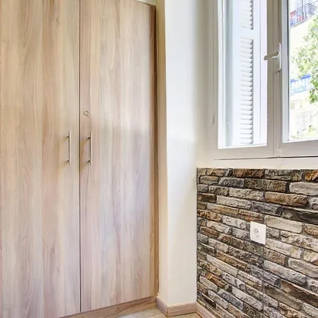 Barbara's * Corfu (city)